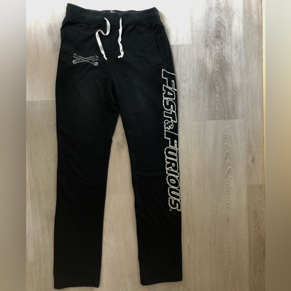 đź–¤Fast & Furious Universal Studios Sweatpants Size Small - Picture 3 of 5
